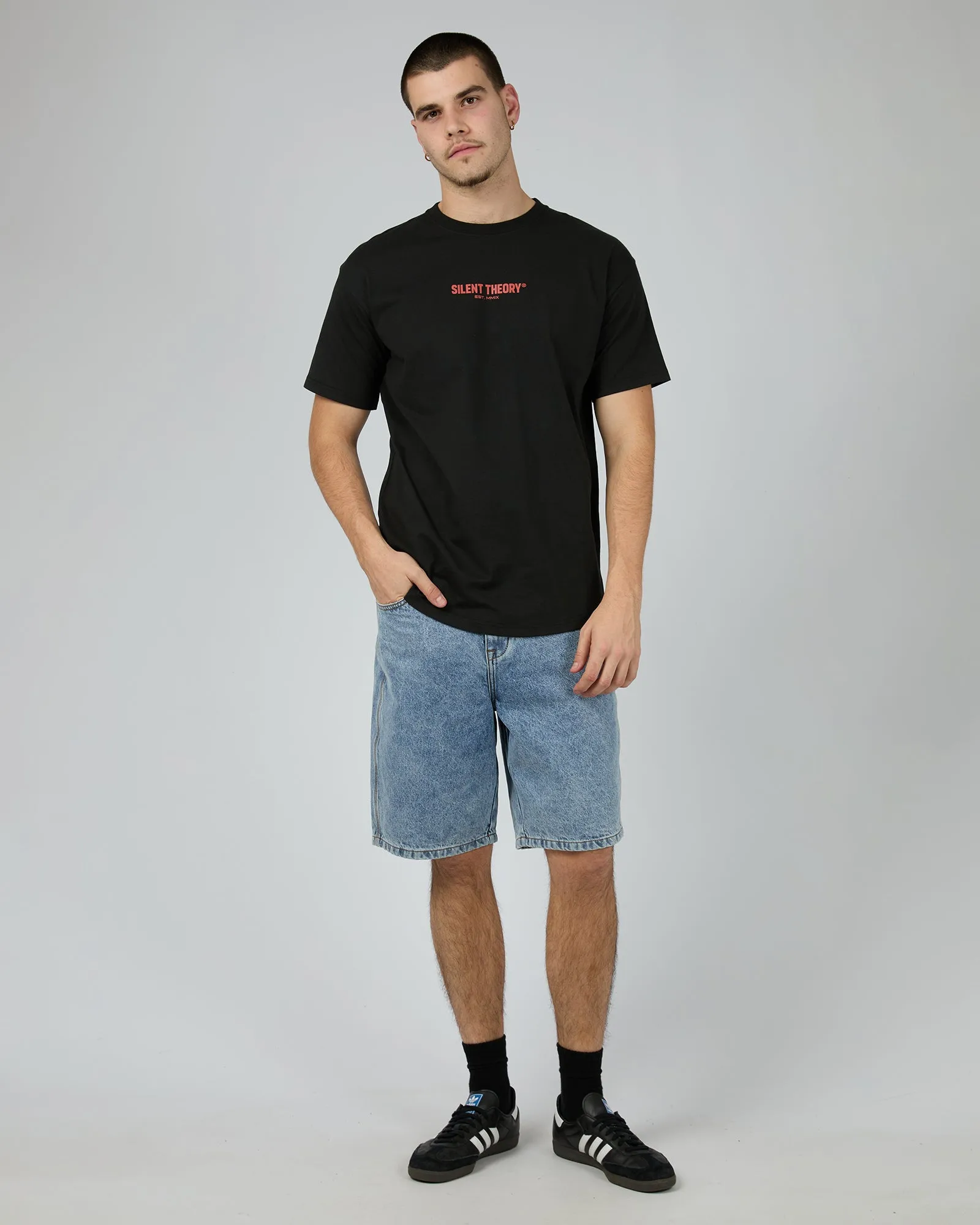 Defeat Tee Black