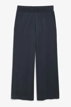 Extra soft Monki wide leg trousers