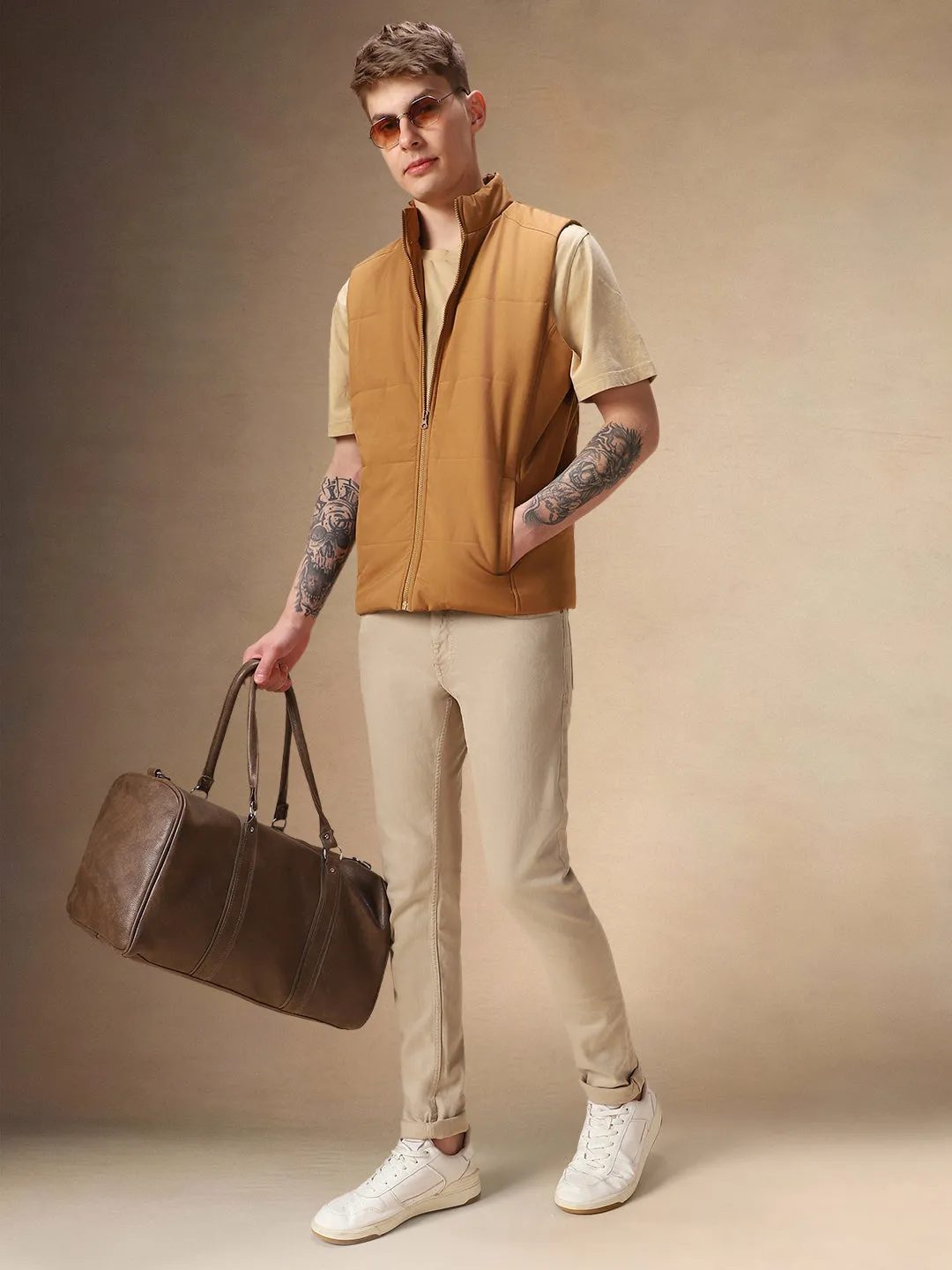 Men's Beige Solid Stand Collar Sleeveless Gilet Jacket